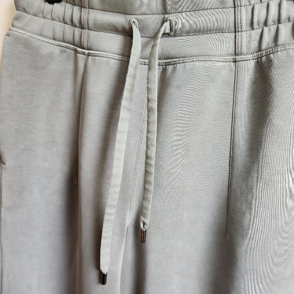 Lululemon Soft Ambitions High Rise Jogger Size 4 - Picture 3 of 6